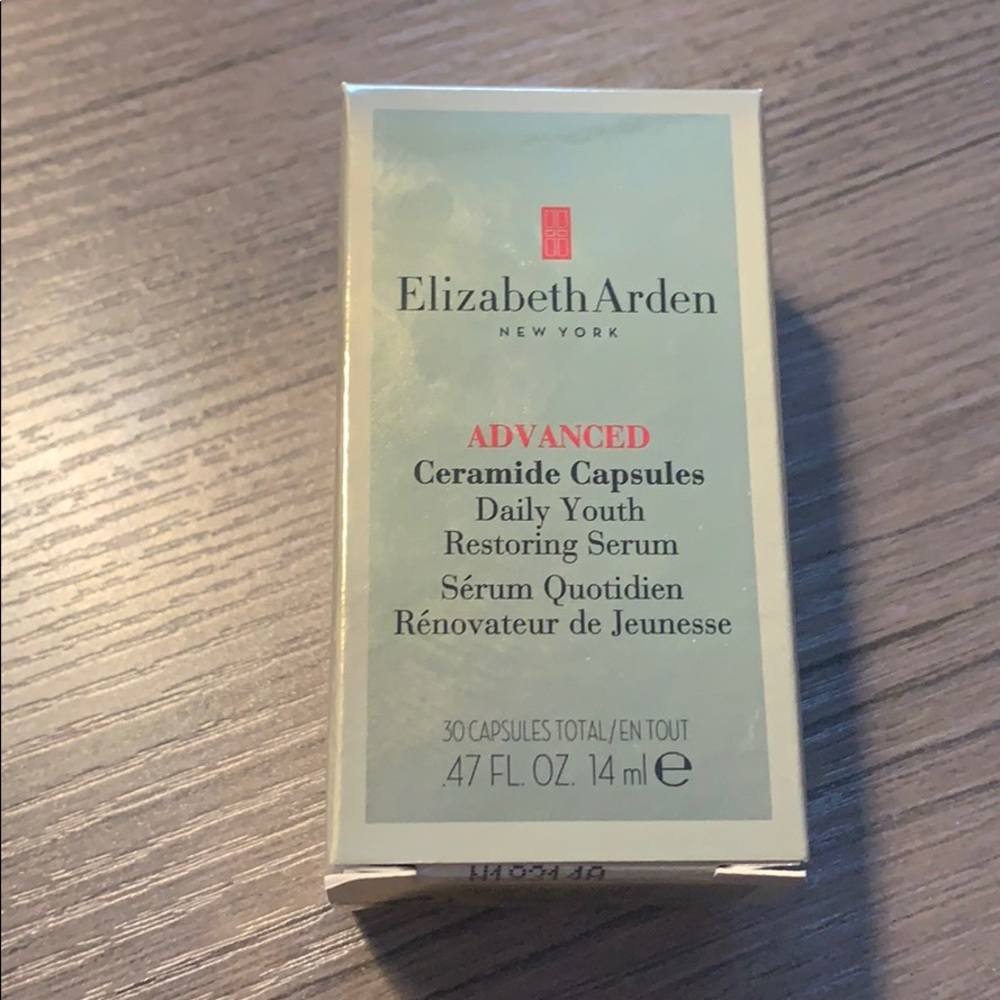 Advanced ceramics capsules Daily Youth Serum NEW